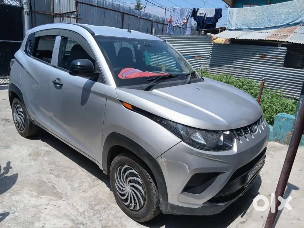 Mahindra Kuv 100 2017