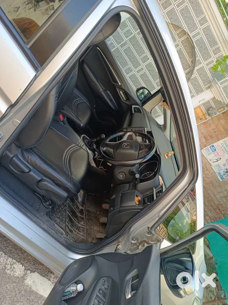 Honda Jazz 2016 1st Petrol