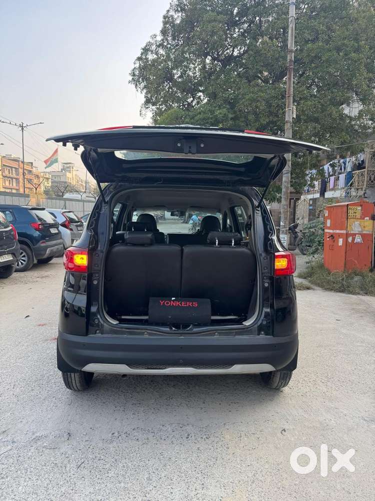 Renault Triber Rxt, 2024, Petrol