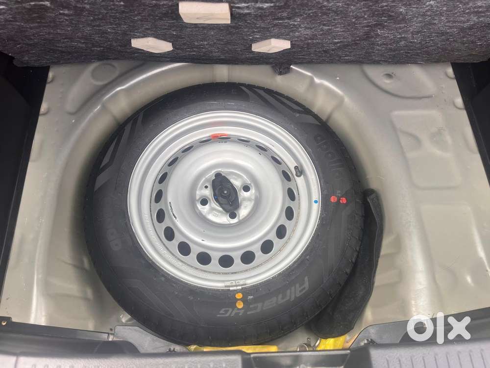 Maruti Suzuki Baleno Sigma, 2025, Petrol