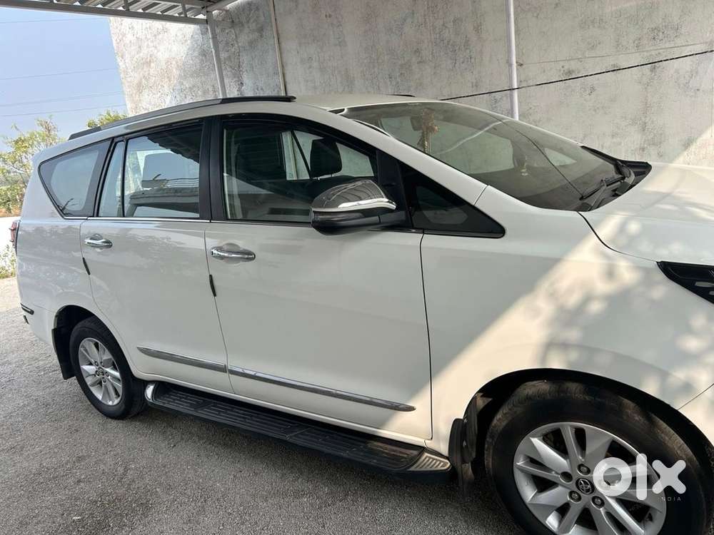 Toyota Innova Crysta Diesel 2018