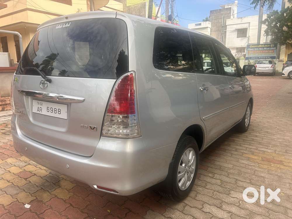Toyota Innova 2.5 Vx 8 Str, 2011, Diesel