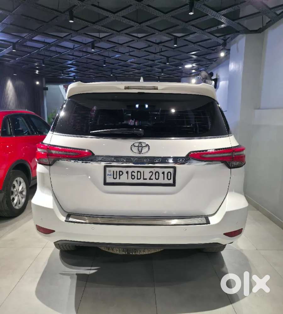 Toyota Fortuner 4x2 At 2.7 Petrol, 2022, Petrol