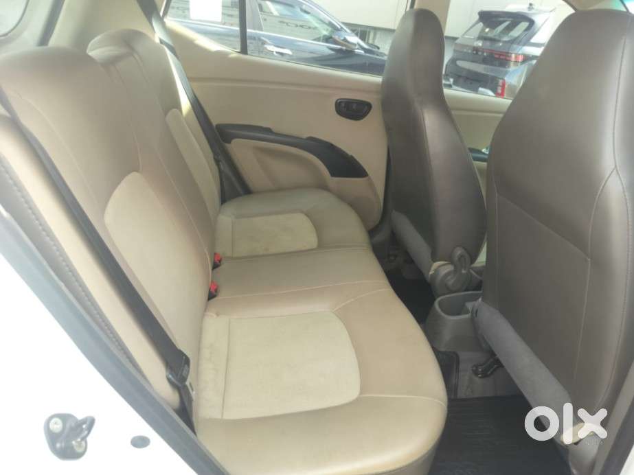 Hyundai I10 Magna O, 2015, Petrol