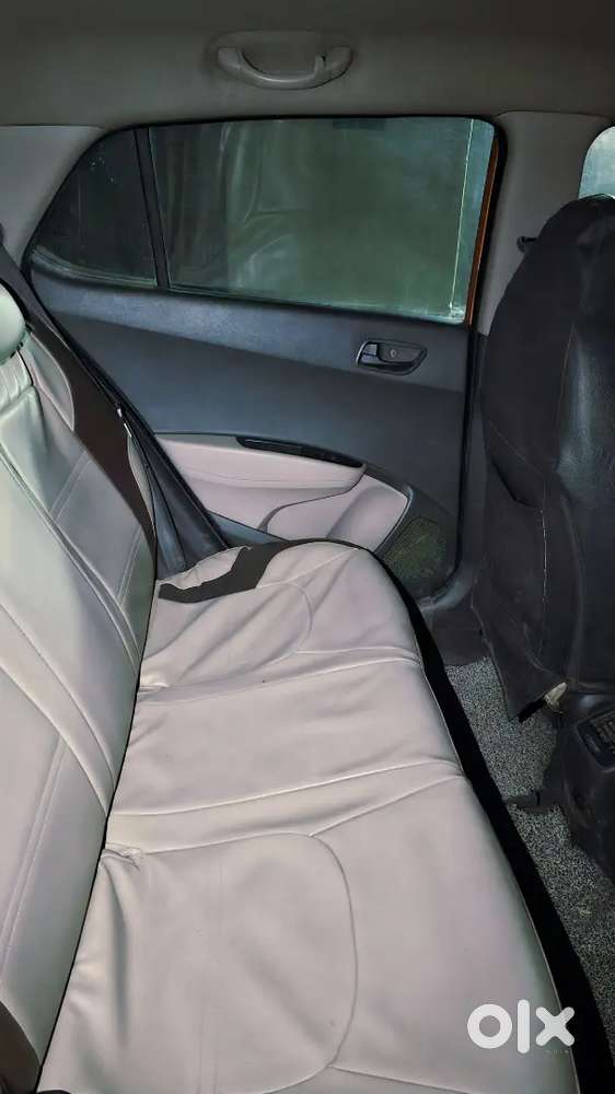 Hyundai I10 Sportz 2010 Petrol Car