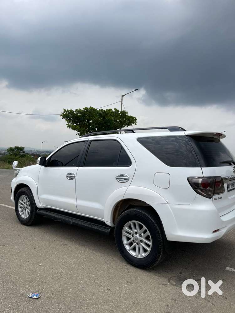 Toyota Fortuner Diesel 2013