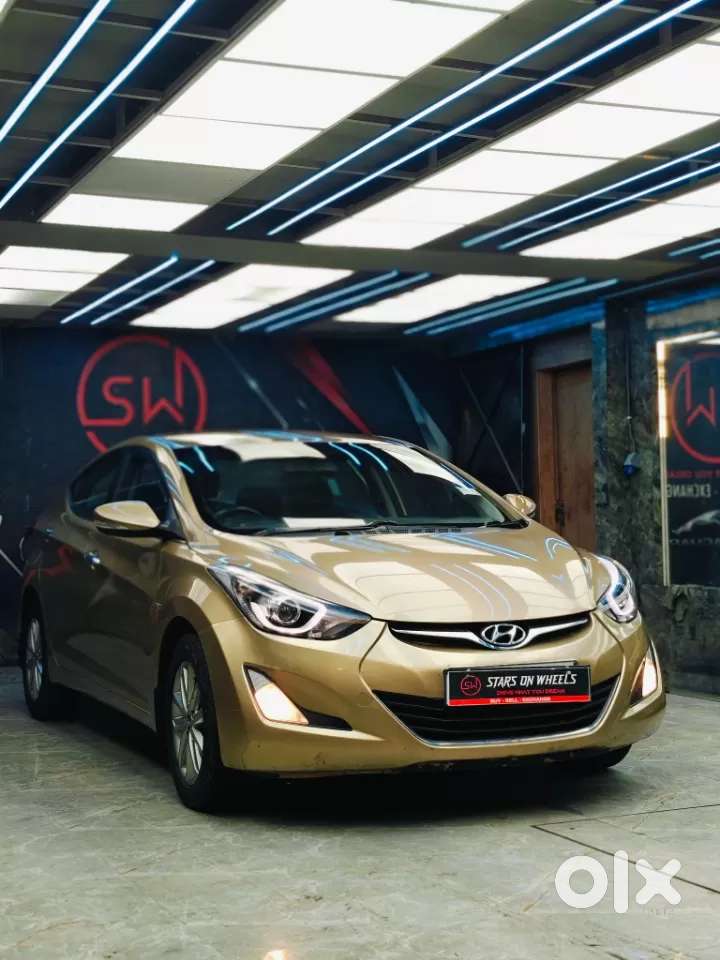 Hyundai Elantra 1.8 Sx Mt, 2015, Petrol