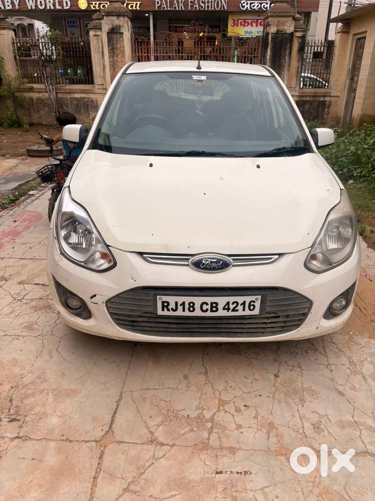 Ford Figo Petrol Manual 2015