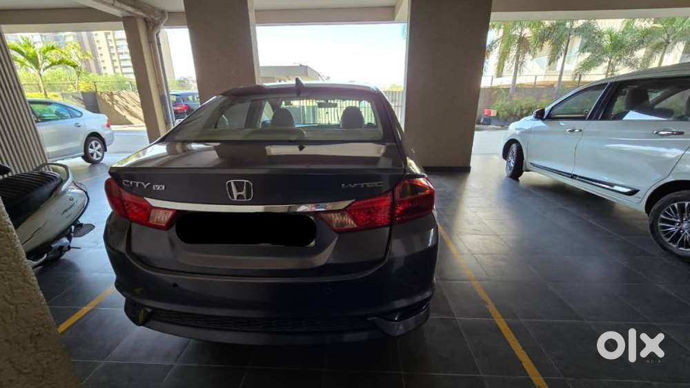 Excellent Condition Honda City Petrol Automatic 1st Owner