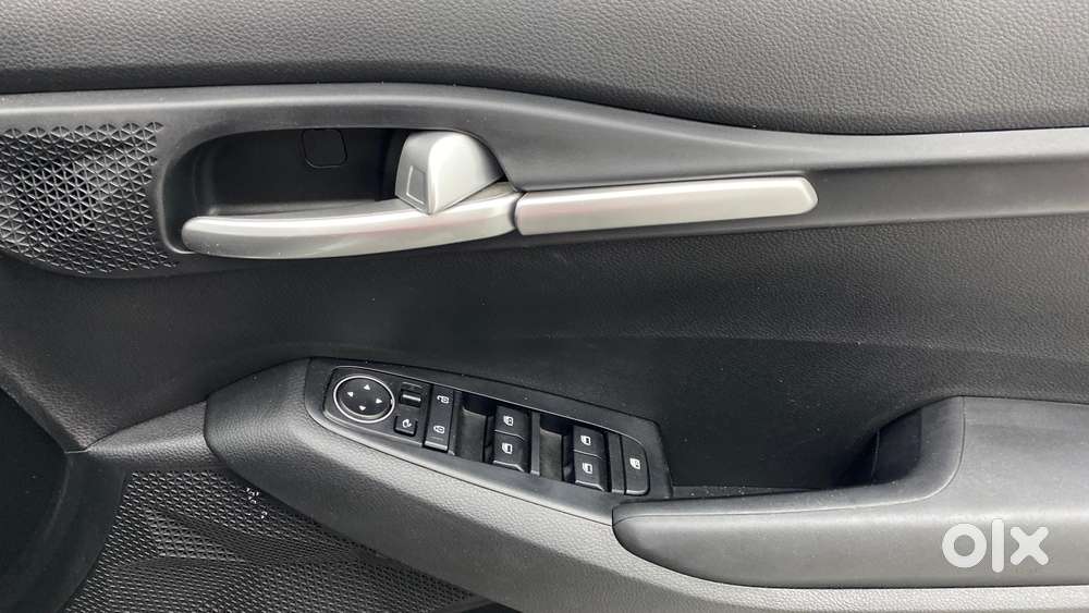 Kia Seltos 1.5 Htx+ Diesel Imt, 2023, Diesel