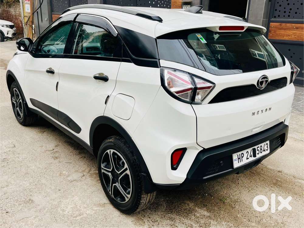 Tata Nexon 1.2 Revotron Xm (s), 2023, Petrol