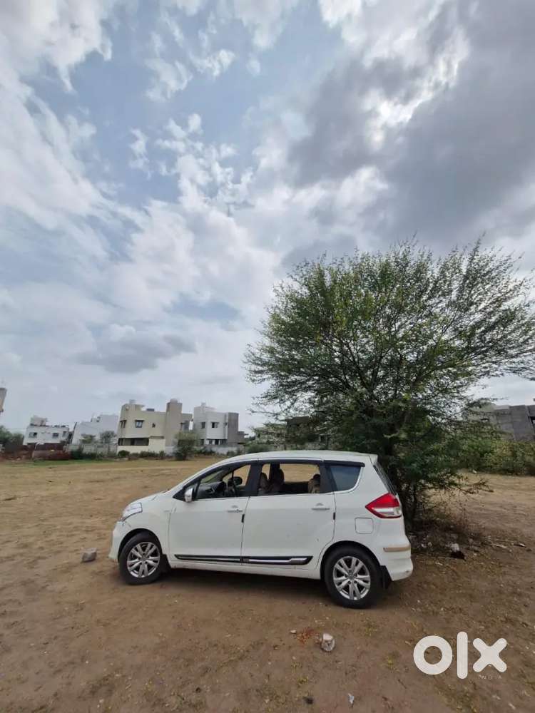 Maruti Suzuki Ertiga Zxi Plus 2016