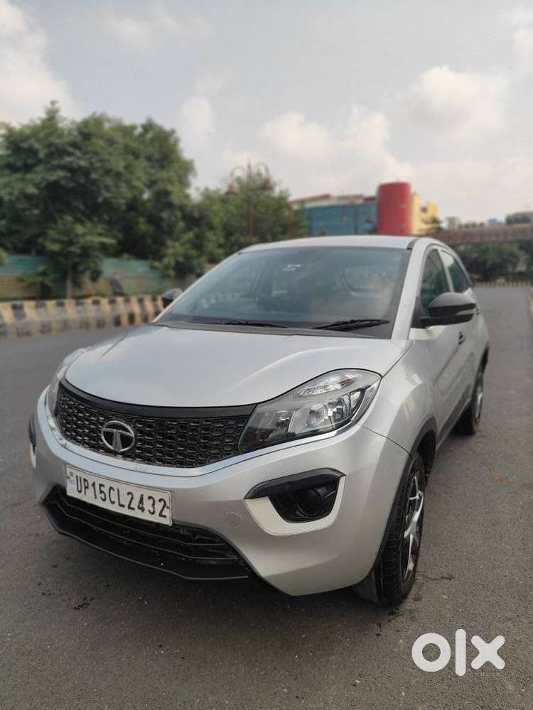 Tata Nexon 1.2 Revotron Xm (s), 2017, Diesel