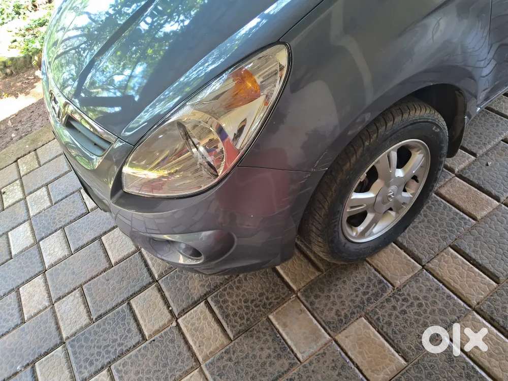 Hyundai I20 Sportz Petrol 2010
