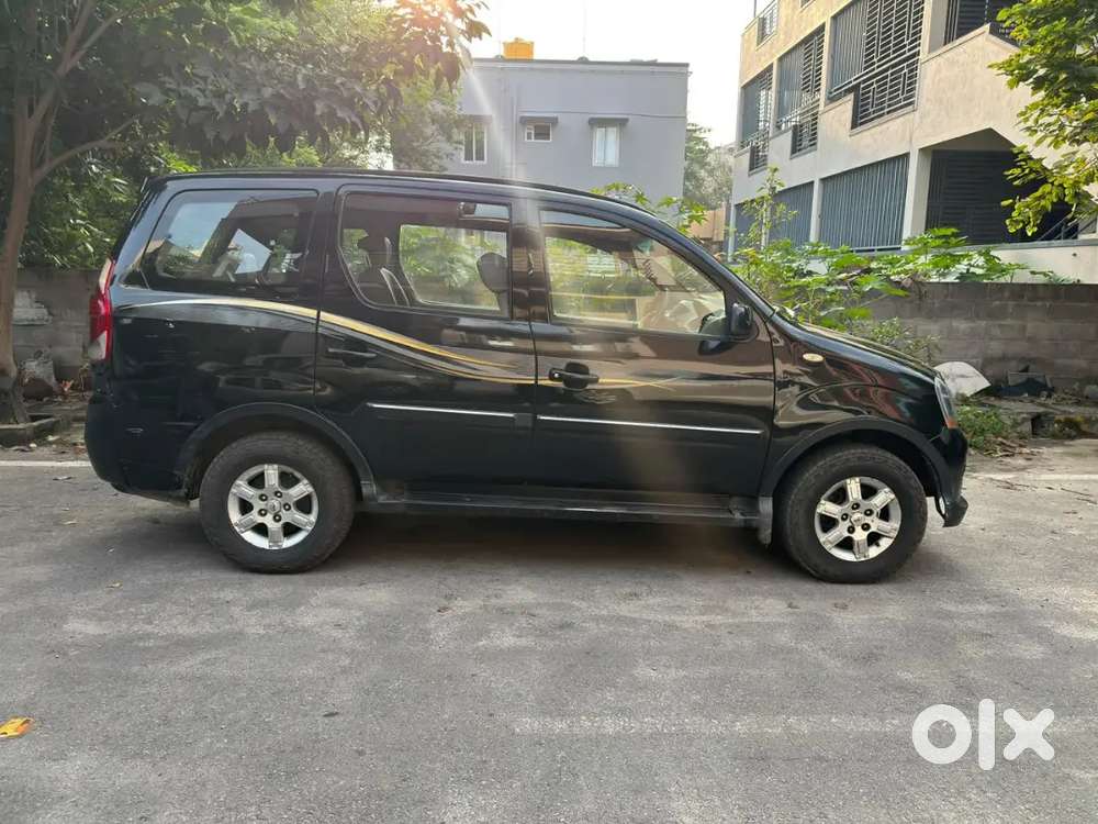 Mahindra Xylo H9 Topend With Airbag, 2.2 Mhawk