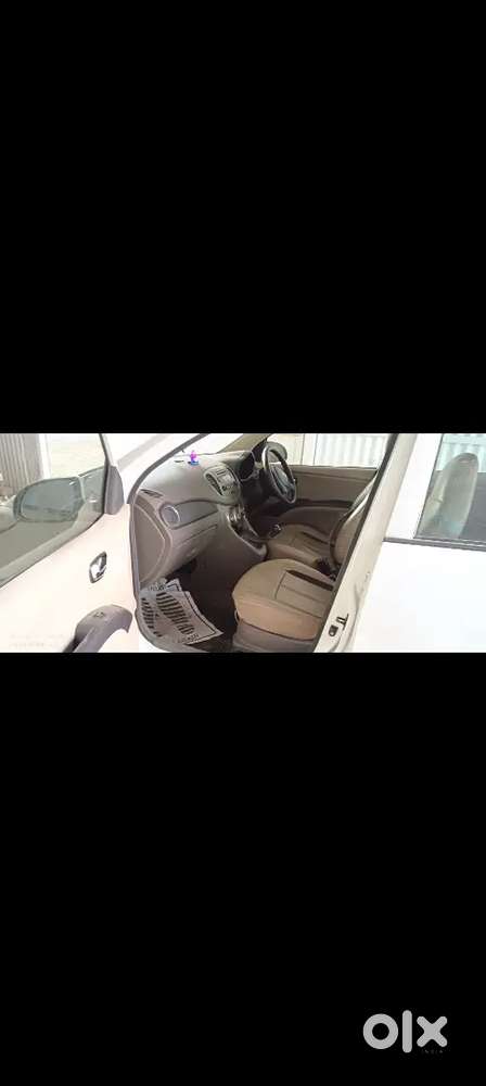 Hyundai I10 Sportz Petrol 2012