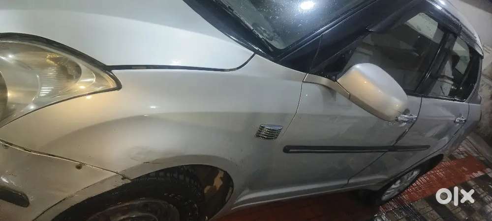 Swift Dezire Vxi Petrol+gas