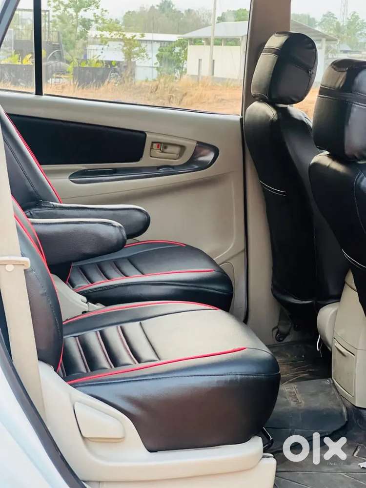 Toyota Innova 2013g4  Kerela Registered