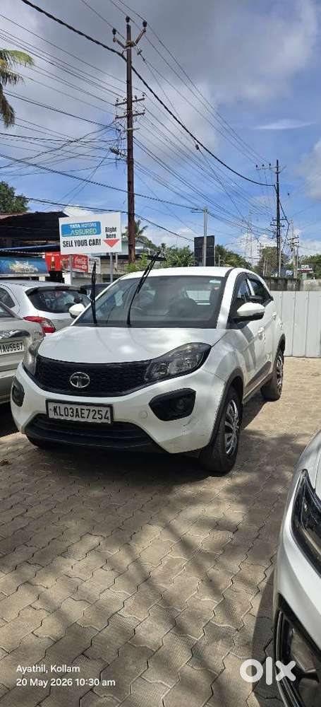 Tata Nexon 1.2 Revotron Xe, 2019, Petrol