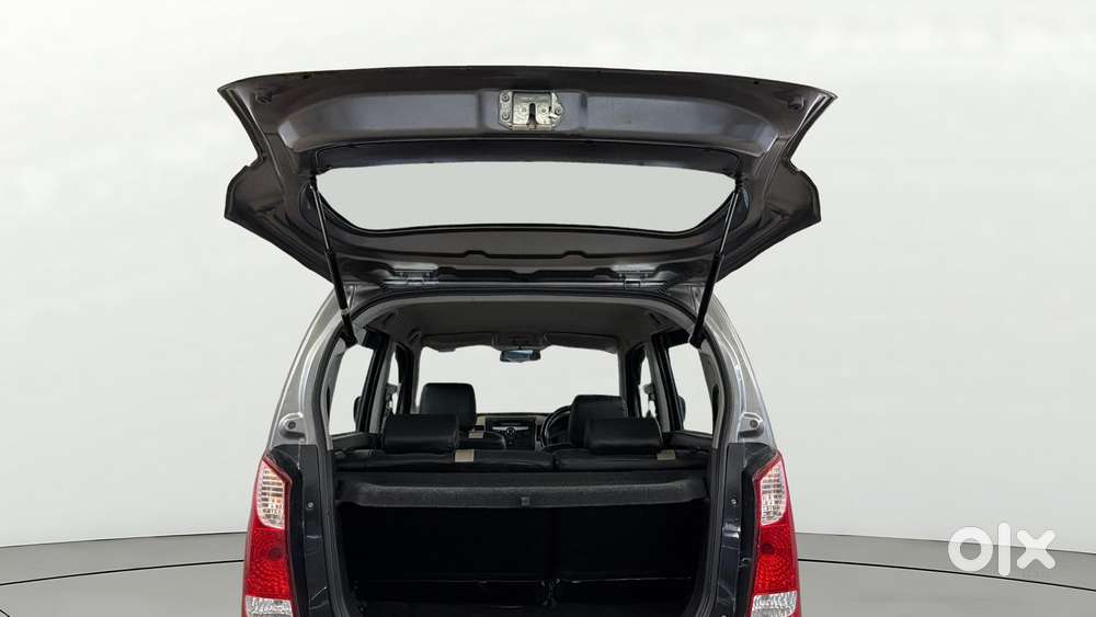 Maruti Suzuki Wagon R Vxi Amt, 2018, Petrol