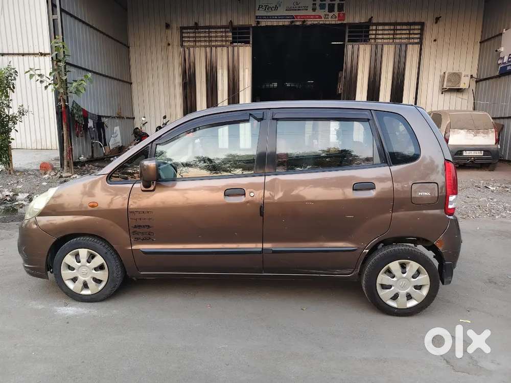 Maruti Suzuki Zen Estilo Vxi- Excellent Condition,surat Passing Car