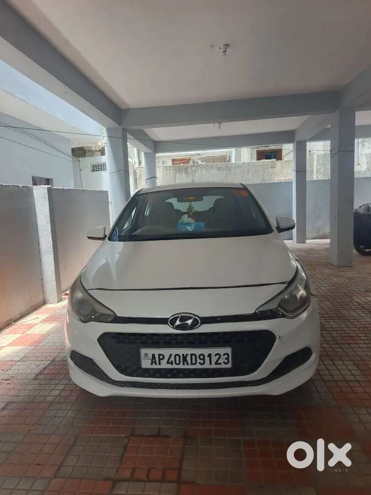 Hyundai Elite I20 2014 Petrol 94000 Km Driven