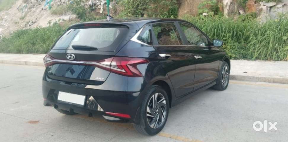 Hyundai I20 Asta (o) 1.2 Mt, 2023, Petrol