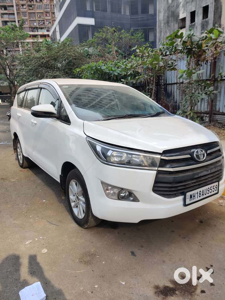 Toyota Innova Crysta 2.4 Gx Mt 8s, 2016, Diesel