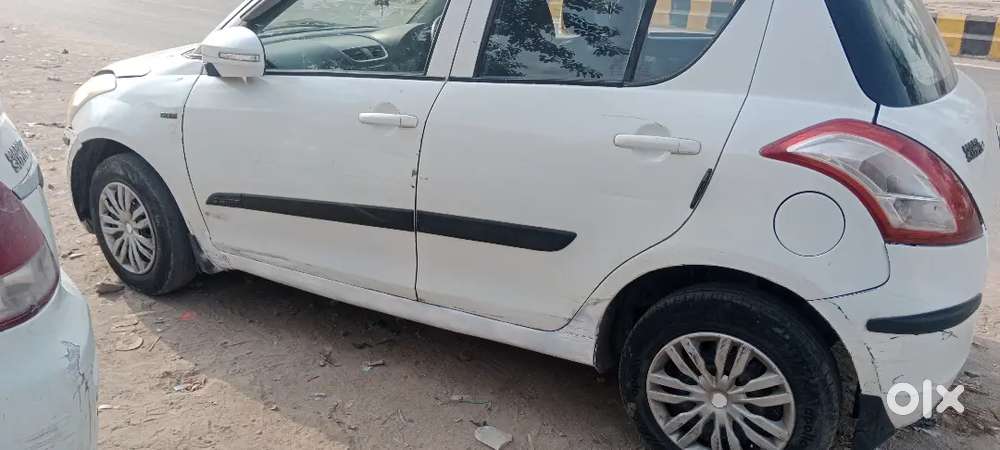 Maruti Suzuki Swift 2012 Diesel 123000 Km Driven