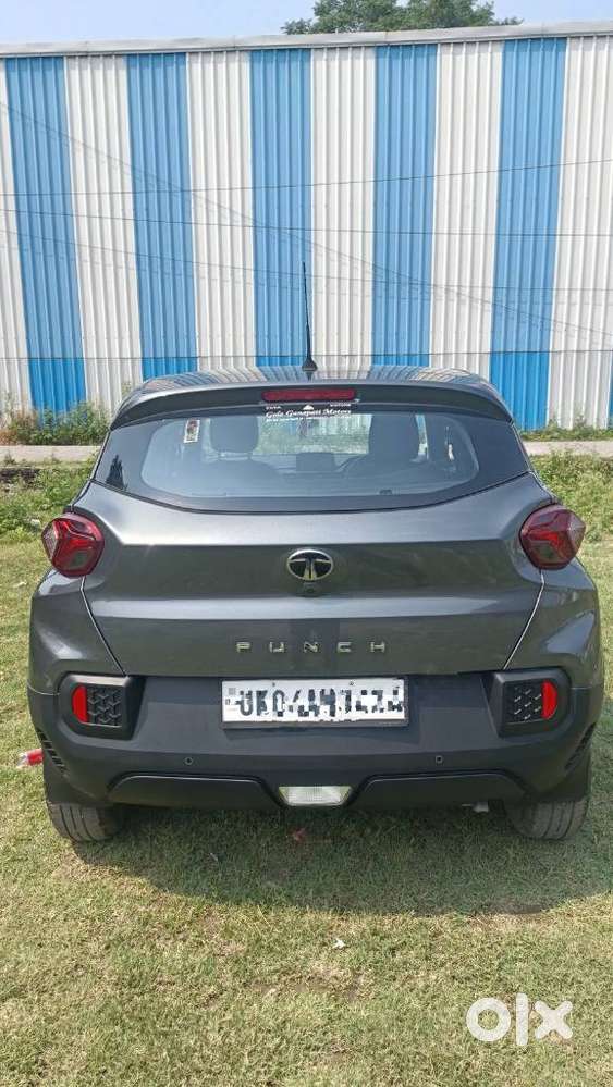 Tata Punch 1.2 Revotron Adventure Camo Rhythm, 2024, Petrol