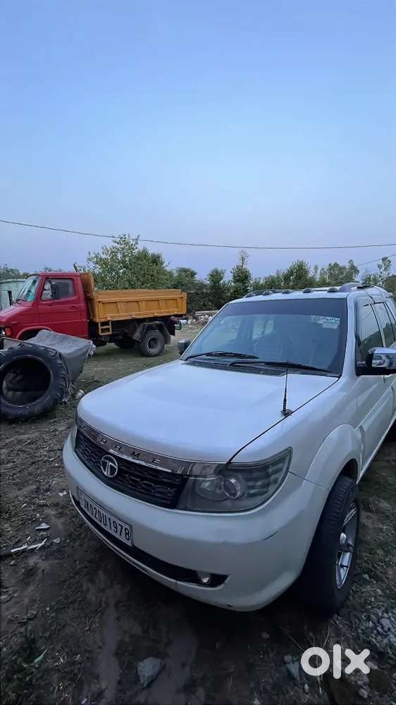 Tata Safari Storme 2014 Diesel 4x2 Model
