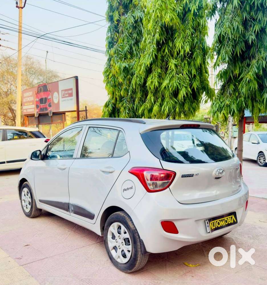 Hyundai Grand I10 2013-2016 Sportz, 2016, Petrol
