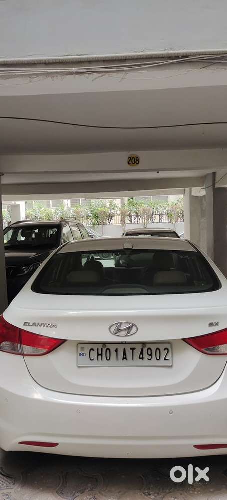 Hyundai Neo Fluidic Elantra 2013 Diesel Good Condition