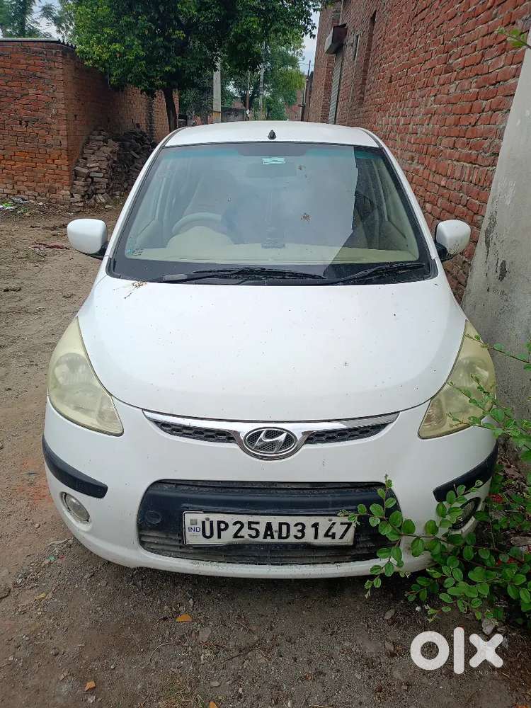 Must Condition Car Charo Tyar Naye Hai