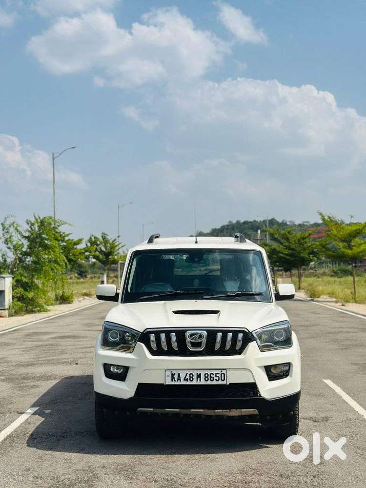 Mahindra Scorpio S10 7 Seater, 2017, Diesel