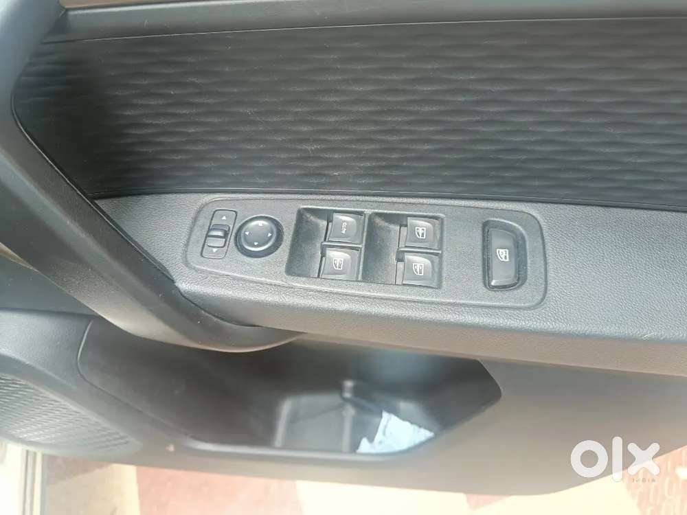 Renault Kiger Rxt Optional Petrol