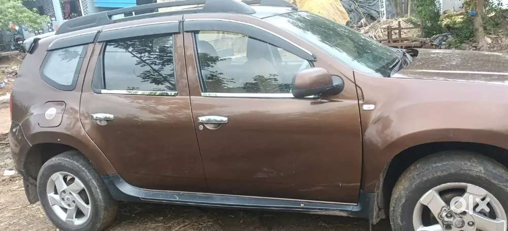 Renault Duster 2014 Diesel Well Maintained