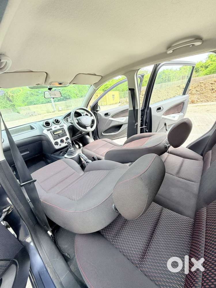 Ford Figo Petrol Zxi, 2011, Petrol