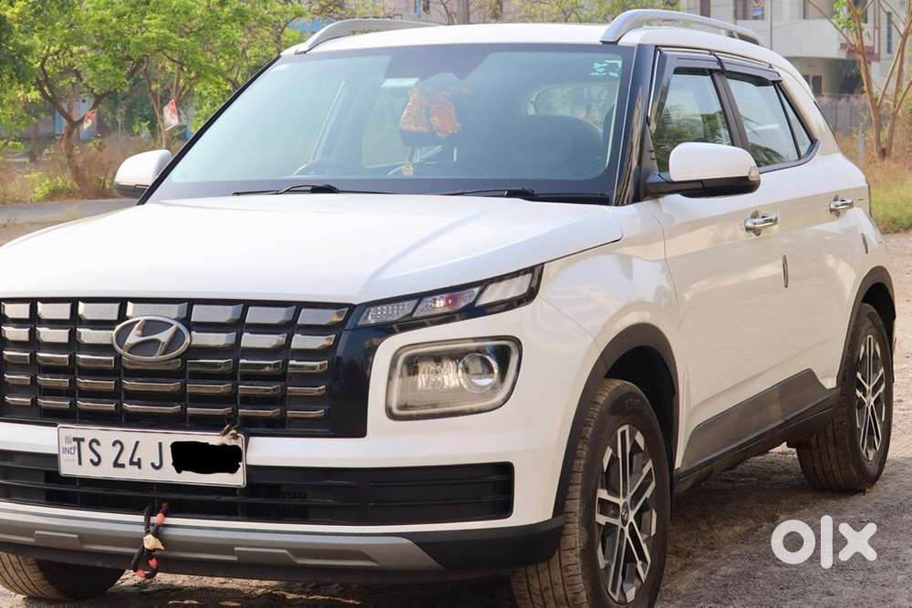 New Car With Premium Maintenance Luxury Vechile