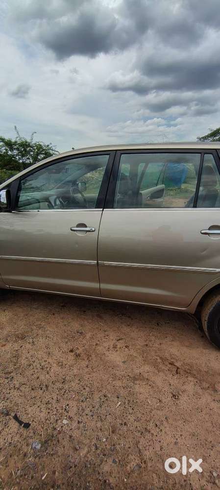 Toyota Innova 2.5 V 7 Str, 2009, Diesel