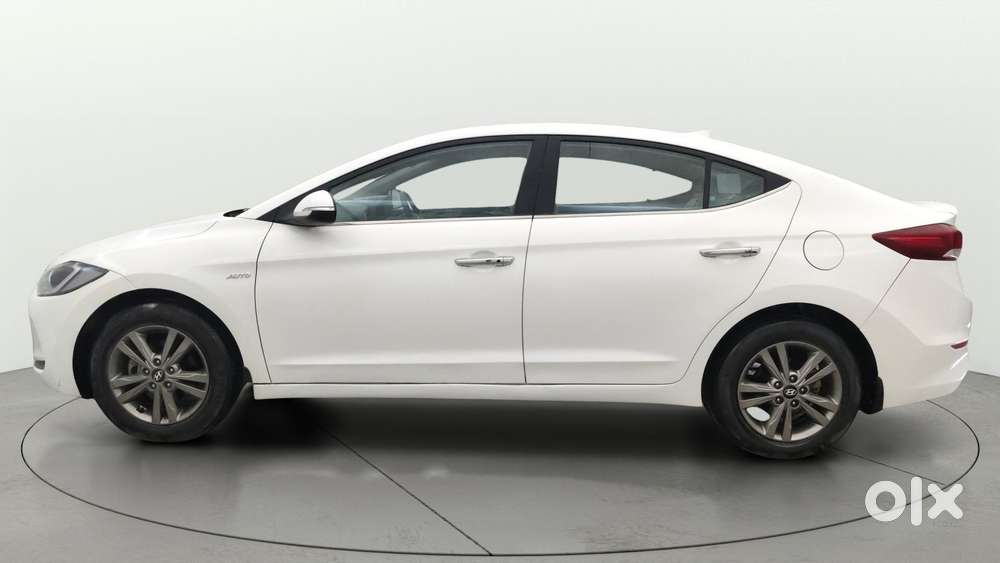 Hyundai New Elantra 1.5 Sx (o) Diesel At, 2017, Diesel