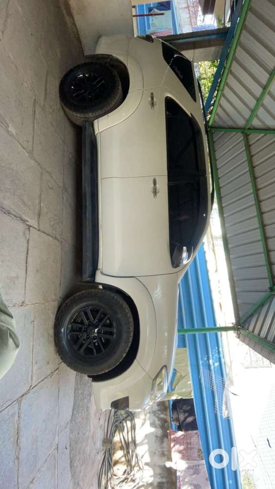 Toyota Fortuner 2013