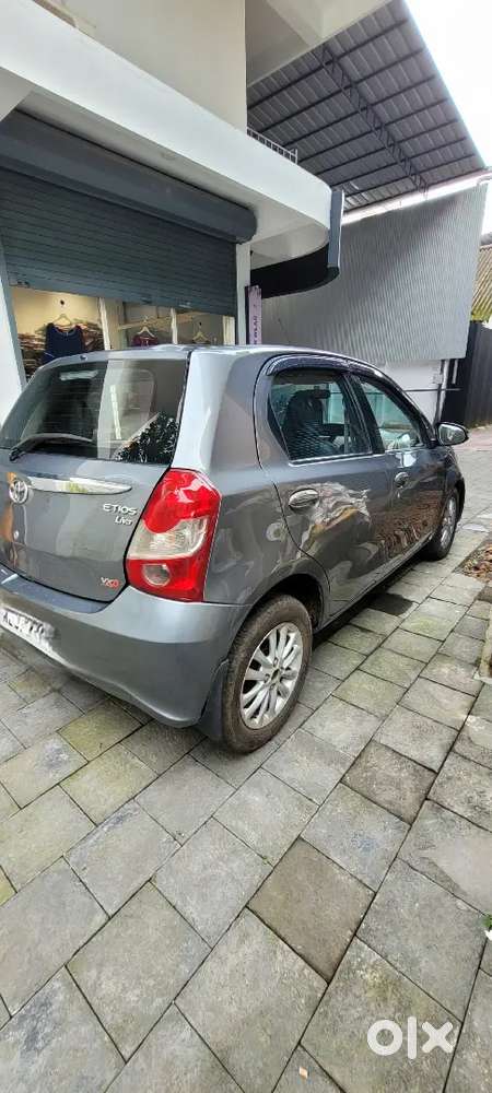 Toyota Etios Liva 2014 Diesel 162000 Km Driven