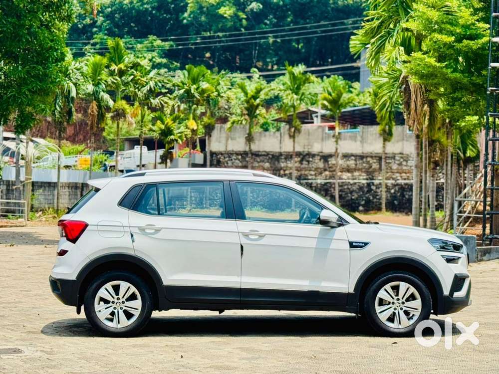 Skoda Kushaq 1.0 Tsi Ambition, 2021, Petrol