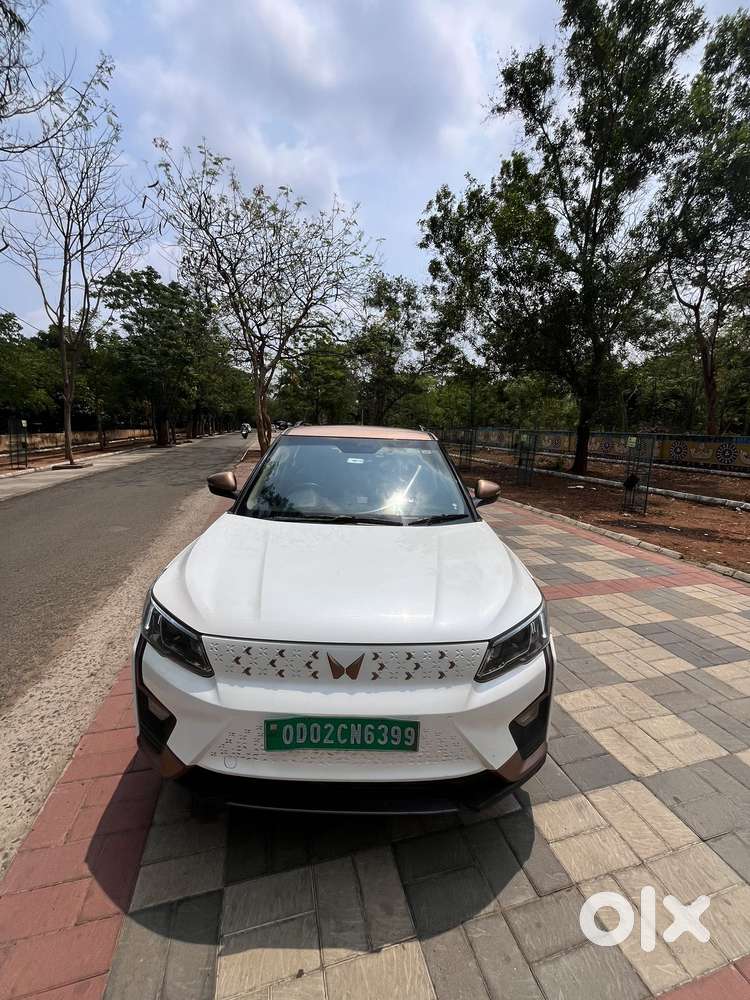 Mahindra Xuv400 Ev, 2023, Electric