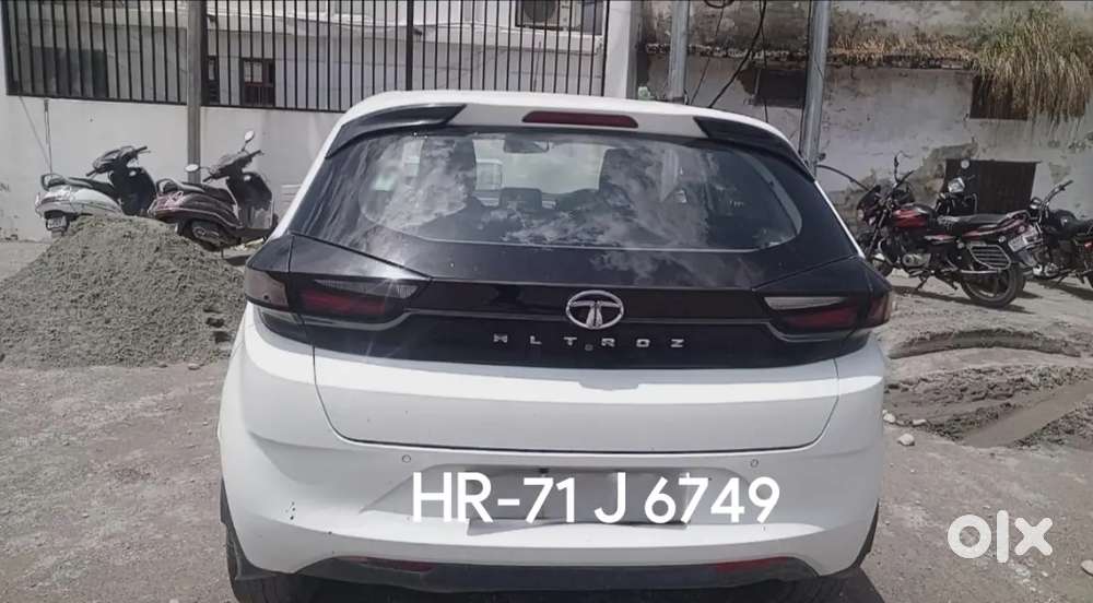 Tata Altroz 2021 Diesel Well Maintained