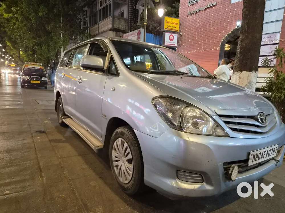 Toyota Innova Gx 2011 Diesel 300000 Km