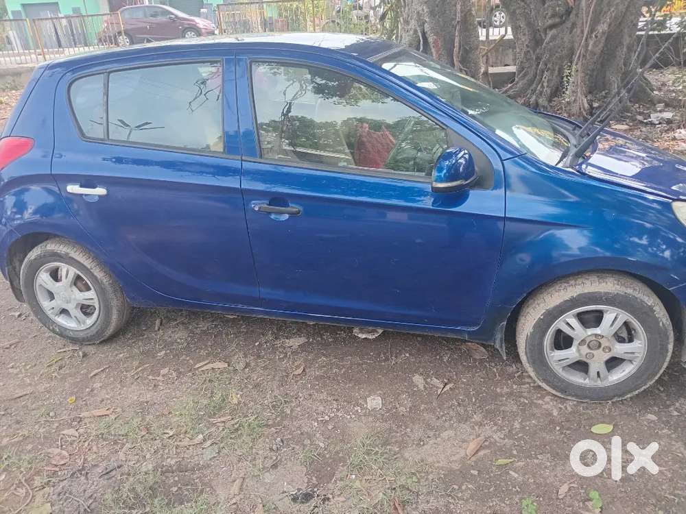 Hyundai I20 Sportz Petrol 2011