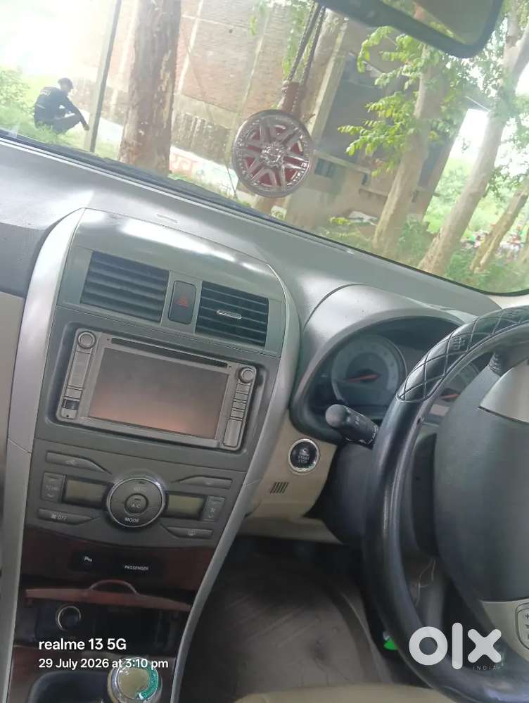 Toyota Corolla Altis 1.8 2012 Push Button Start
