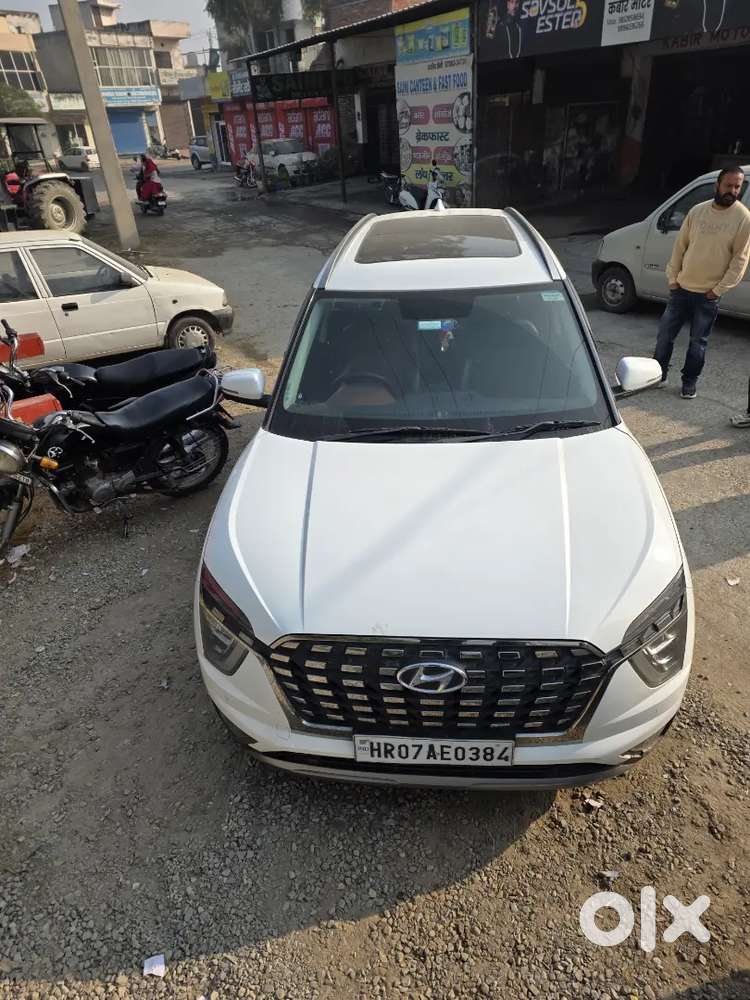 Hyundai Alcazar 2022 Diesel Well Maintained